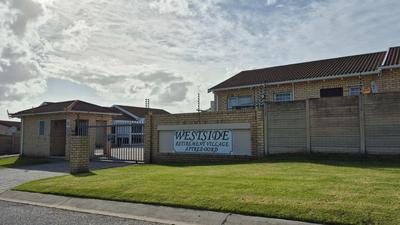 Townhouse For Sale in Kabega Park, Port Elizabeth