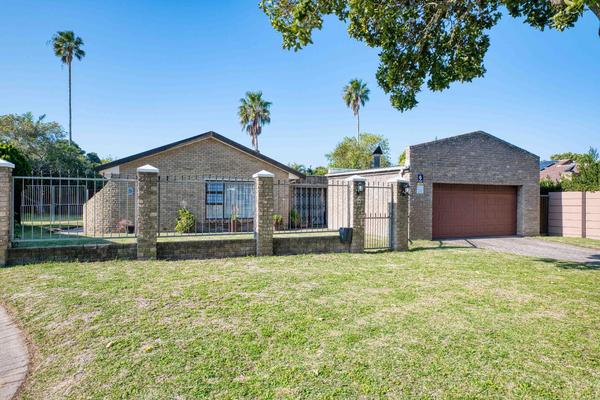 Property For Sale in Walmer Downs, Port Elizabeth