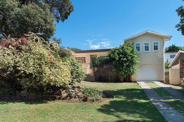 House For Sale in Westering, Port Elizabeth